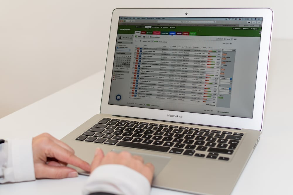 projektno vodenje s pomočjo računalniškega orodja