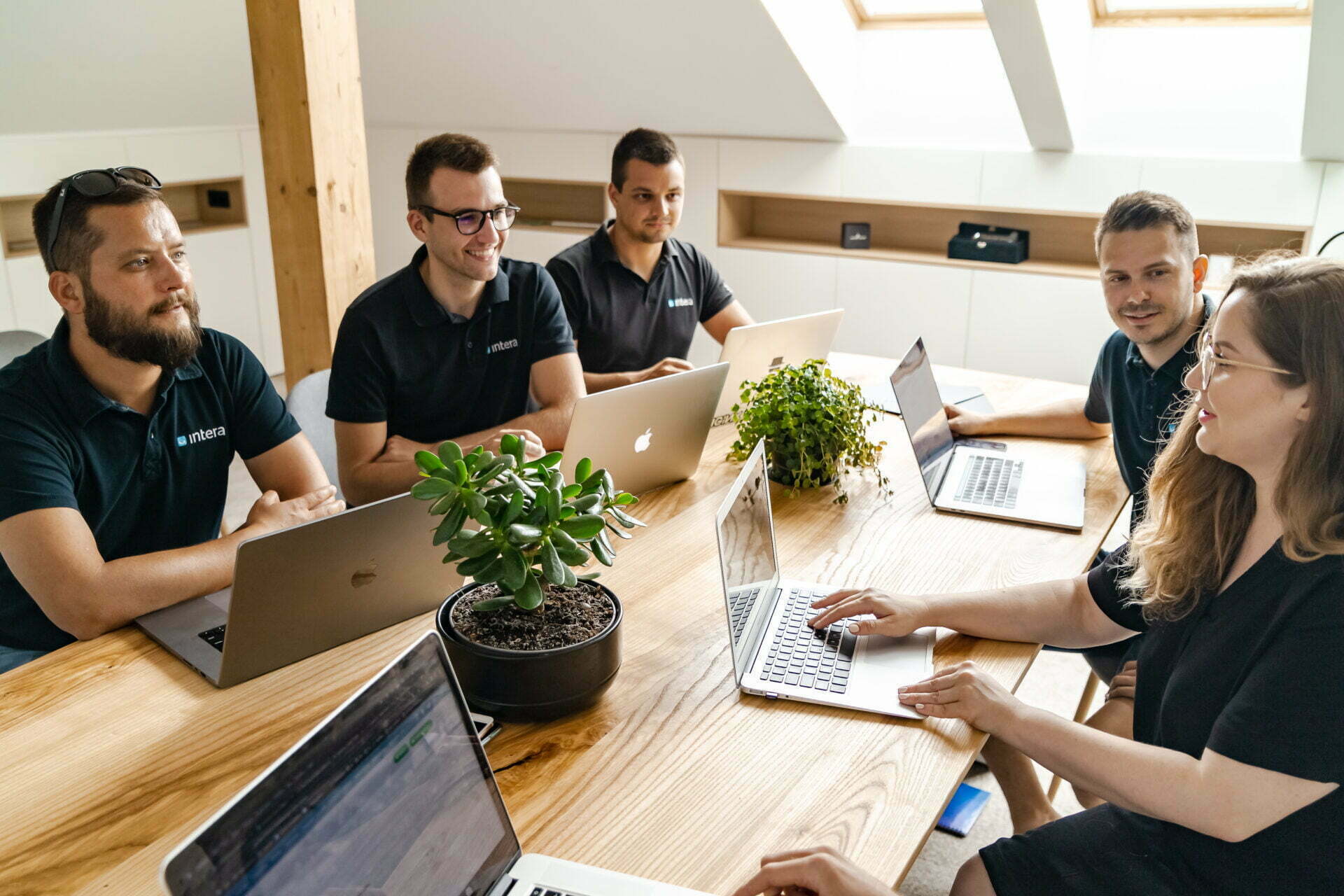 teambuilding izbira v Interi