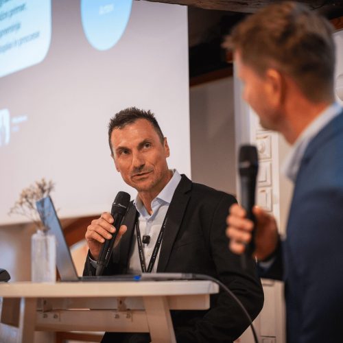 Izzivi prodajnega procesa pred uvedbo CRM – primer Artex. mitja-bensa–artex