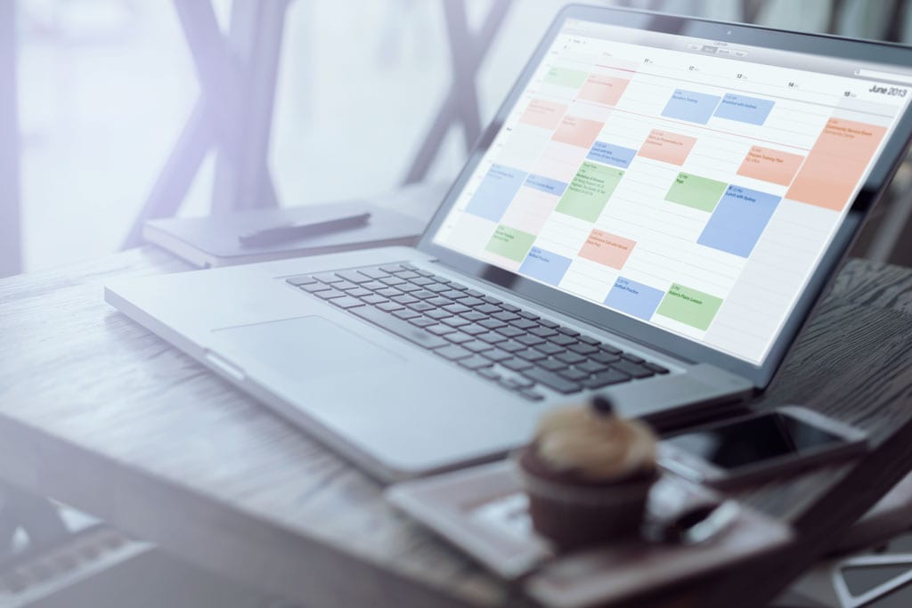 Zašto Google i Outlook kalendar nisu dovoljno za suvremenog prodavača Zašto Google i Outlook kalendar nisu dovoljno za suvremenog prodavača